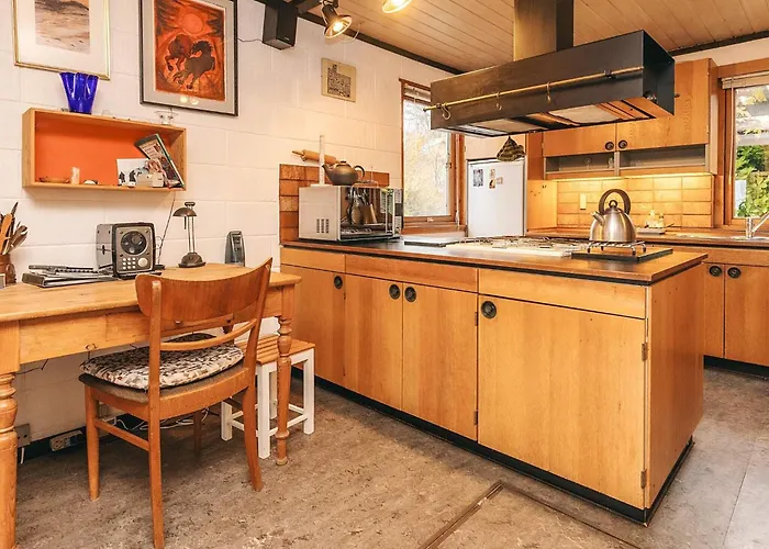 5 Person In Hesselager-by Traum *